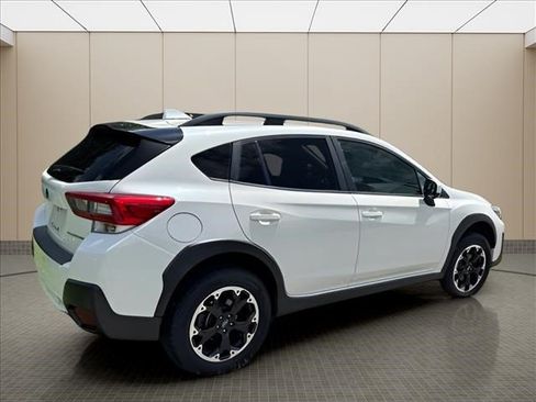 Used 2022 Subaru Crosstrek 2.0i Premium AWD/4WD image 16
