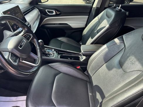 Used 2022 Jeep Compass Limited AWD/4WD image 11