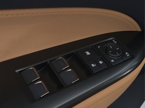 New 2026 Lexus NX 450h+ AWD w/ Luxury Package image 18