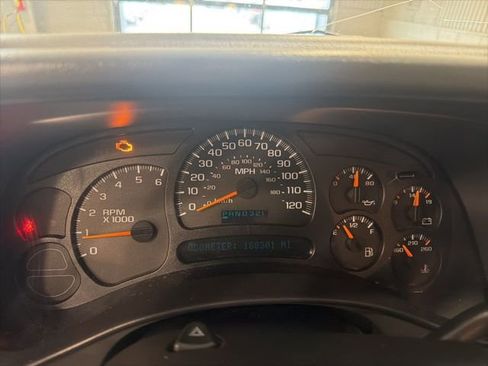 Used 2005 Chevrolet Tahoe LS image 20