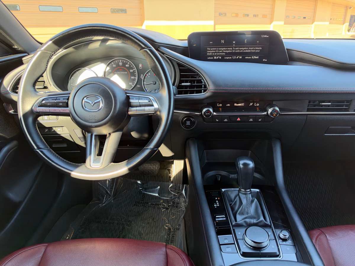 Used 2023 MAZDA MAZDA3 s FWD image 17