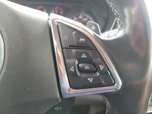 Used 2023 Chevrolet Camaro LT RWD image 17