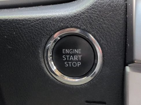 Used 2021 Toyota 4Runner Limited RWD image 29