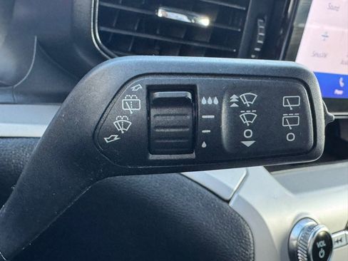 Used 2021 Ford Explorer XLT image 20