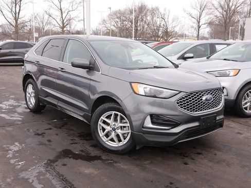 Certified 2024 Ford Edge SEL image 2