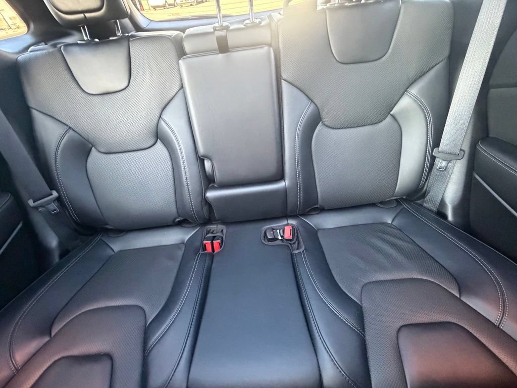 Used 2022 Jeep Cherokee Latitude Lux w/ Sun & Sound Group AWD/4WD image 15