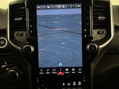 Used 2024 RAM 2500 Big Horn w/ Night Edition image 18