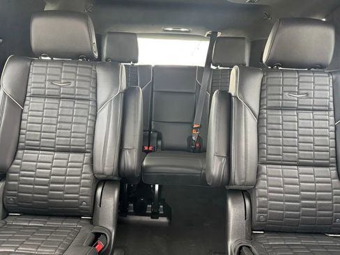 Used 2021 Cadillac Escalade Sport Platinum image 18