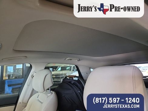Used 2024 Genesis GV70 2.5T w/ Advanced Package AWD/4WD image 8