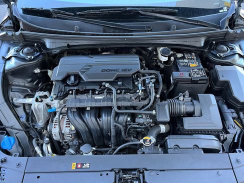 Used 2025 Kia K4 FWD image 30