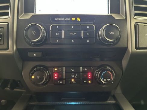 Used 2018 Ford F150 XLT w/ Equipment Group 302A Luxury image 19