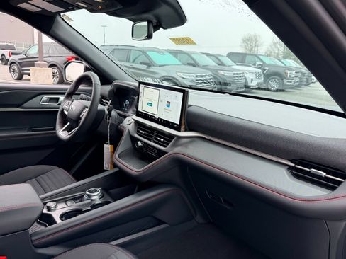 New 2026 Ford Explorer ST-Line w/ ST-Line Street Pack RWD image 22