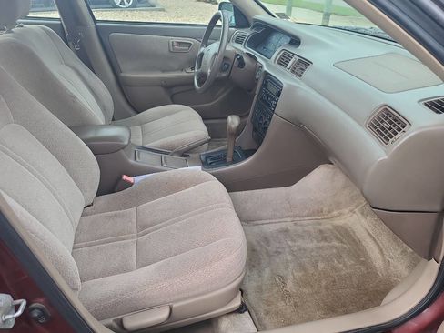 Used 2001 Toyota Camry LE image 27