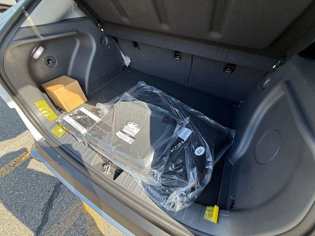 New 2027 Hyundai Kona Limited AWD/4WD image 33