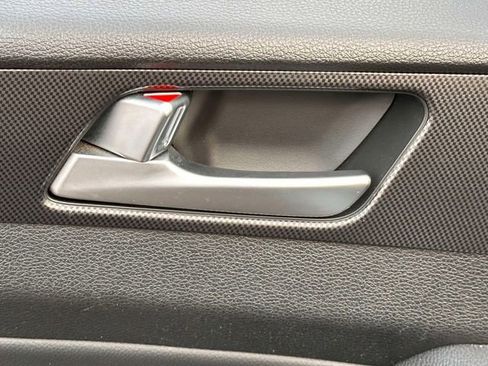 Used 2015 Hyundai Sonata Sport w/ Option Group 04 image 10