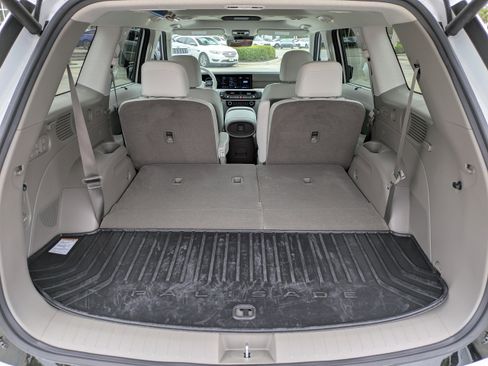 Used 2026 Hyundai Palisade Limited image 16