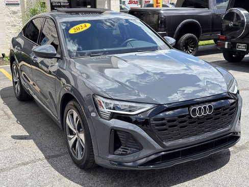 Used 2024 Audi Q8 e-tron Premium AWD/4WD image 12