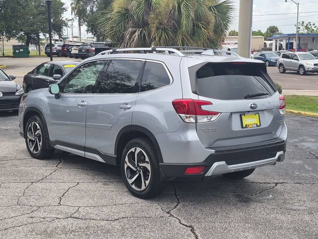 Used 2022 Subaru Forester Touring AWD/4WD image 7