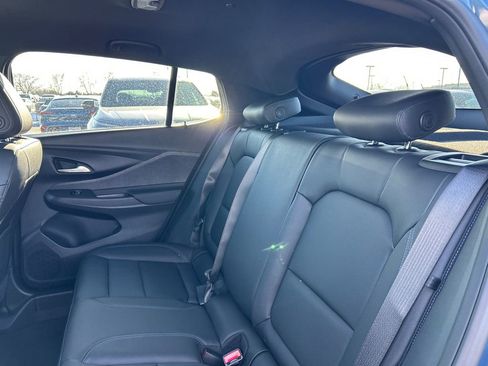 New 2026 Buick Envista Sport Touring FWD image 32