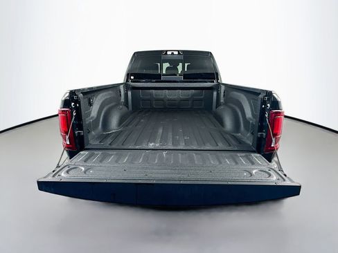 New 2026 RAM 2500 Laramie AWD/4WD image 16
