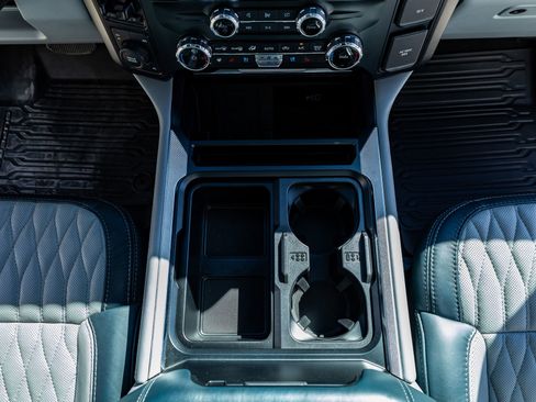 Used 2024 Ford F350 Limited w/ FX4 Off-Road Package image 27