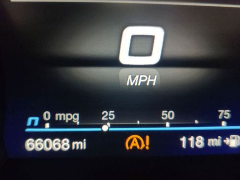Used 2020 Alfa Romeo Stelvio Ti w/ Active Blind Spot Package AWD/4WD image 11