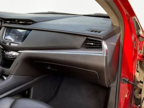 Used 2020 Cadillac XT5 Luxury w/ LPO, Floor Liner Package image 18