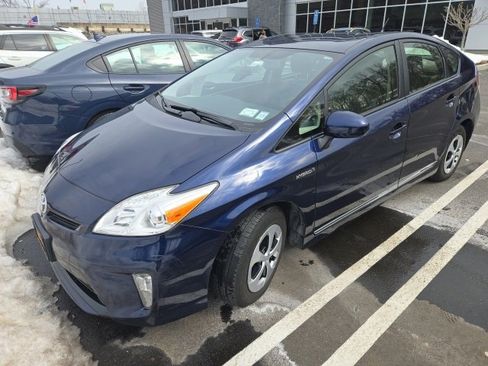 Used 2012 Toyota Prius Four image 12