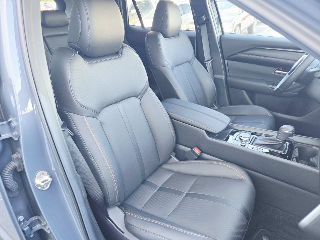 Certified 2026 MAZDA CX-50 AWD 2.5 Hybrid w/ Cargo Package image 14