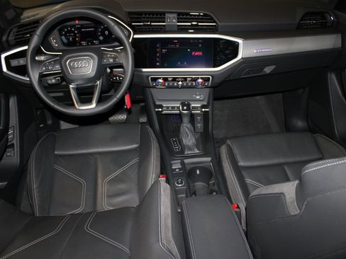 Certified 2022 Audi Q3 2.0T Premium Plus w/ Premium Plus Package image 12