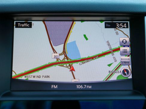 Used 2015 INFINITI Q50 Premium w/ Deluxe Touring Package image 32