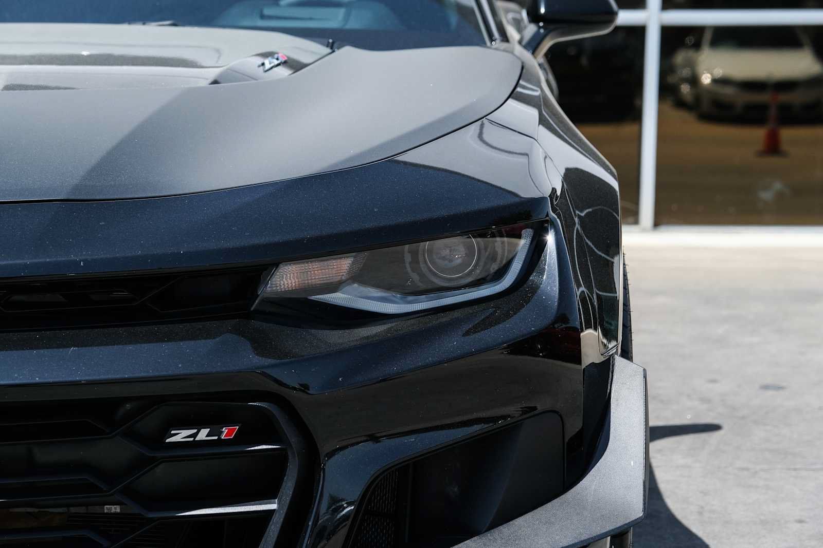 Used 2021 Chevrolet Camaro ZL1 RWD image 7