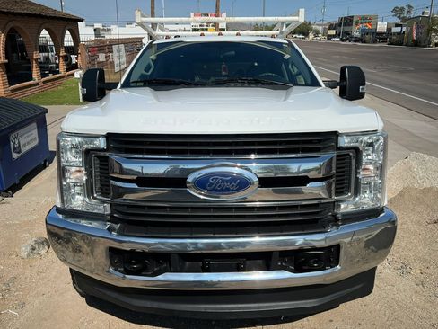 Used 2019 Ford F350 XLT AWD/4WD image 4