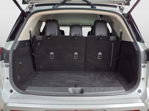 Certified 2023 Nissan Pathfinder SL AWD/4WD image 17