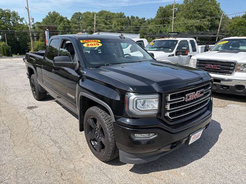 Used 2019 GMC Sierra 1500 Limited w/ Elevation Edition AWD/4WD image 14