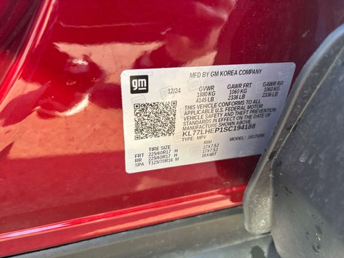 Used 2025 Chevrolet Trax LT image 27