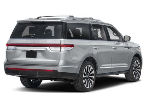 Certified 2023 Lincoln Navigator Reserve w/ Monochromatic Package RWD image 2