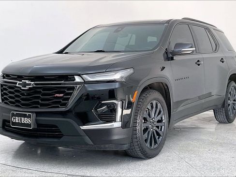 Used 2023 Chevrolet Traverse RS w/ LPO, Floor Liner Package image 43