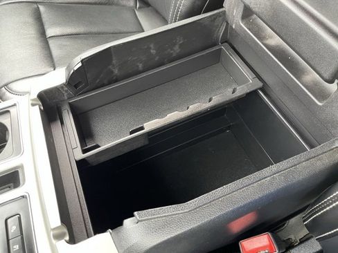 Used 2019 Ford F150 Lariat w/ Equipment Group 502A Luxury image 24