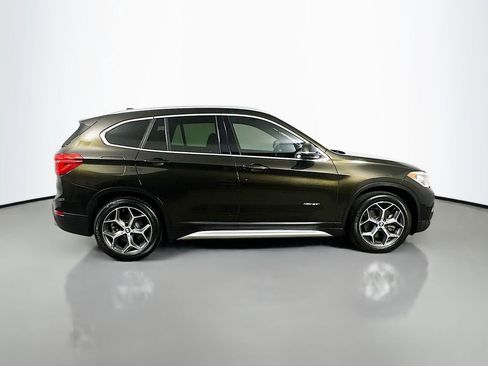 Used 2018 BMW X1 xDrive28i AWD/4WD image 11
