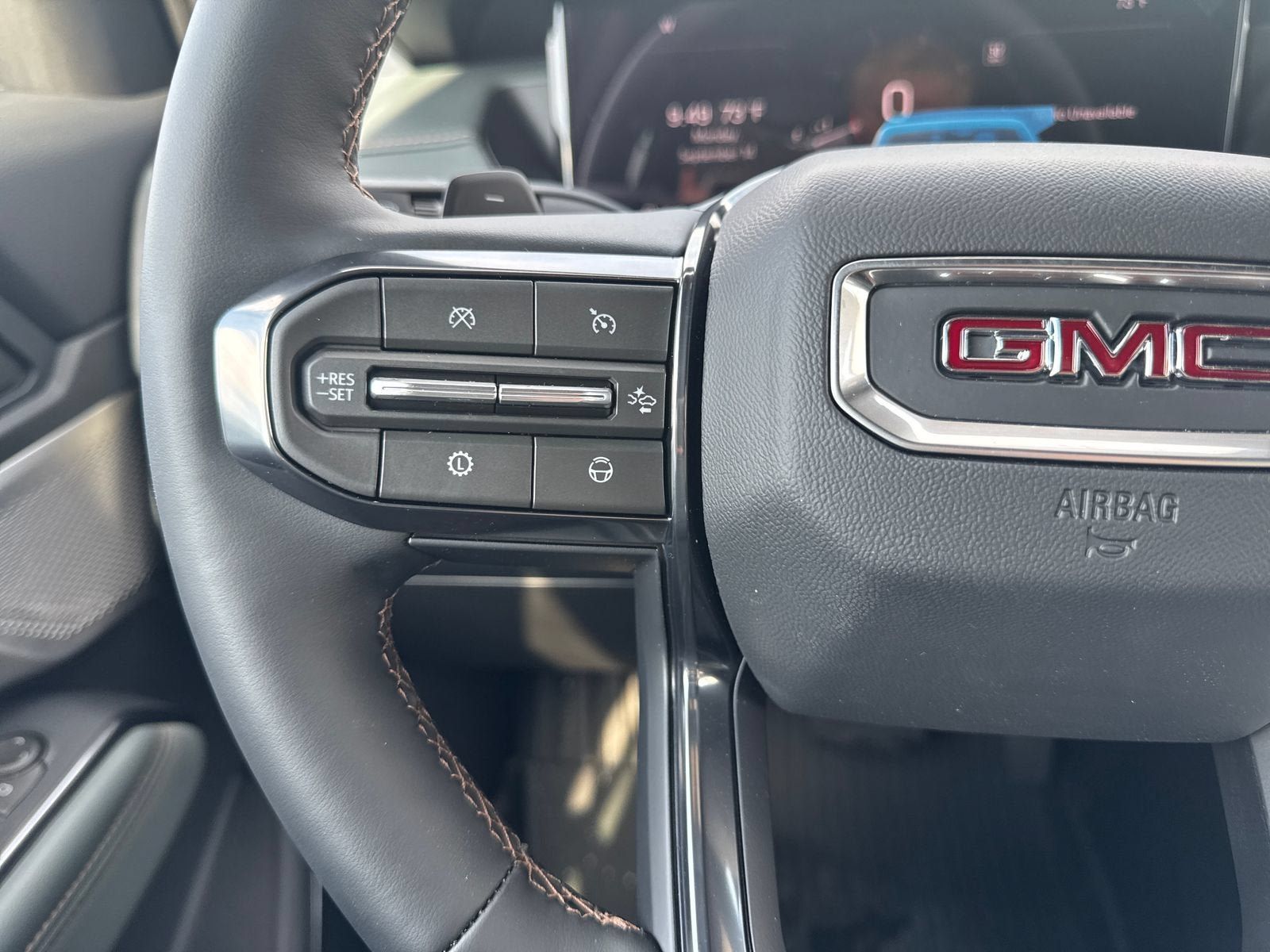 New 2027 GMC Acadia AT4 w/ AT4 Reserve Package AWD/4WD image 33