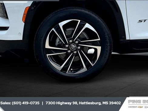 New 2025 Buick Enclave Sport Touring w/ Super Cruise Package image 5