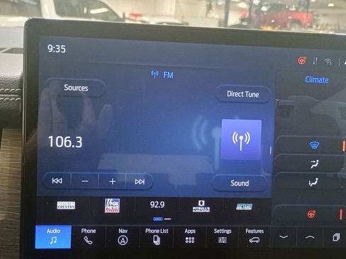 Used 2024 Ford Expedition Max Limited image 17