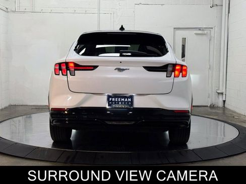 Used 2021 Ford Mustang Mach-E Premium image 8