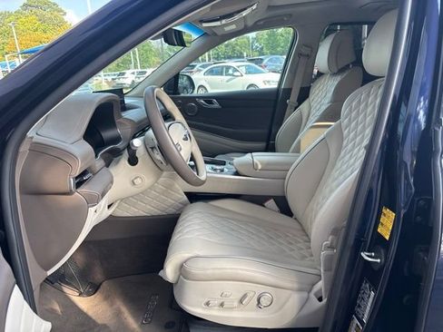 Used 2024 Genesis GV80 3.5T w/ Prestige Package AWD/4WD image 6
