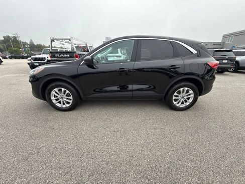 Used 2022 Ford Escape SE AWD/4WD image 2