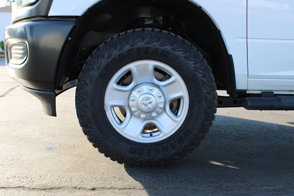 Used 2024 RAM 2500 Tradesman AWD/4WD image 40