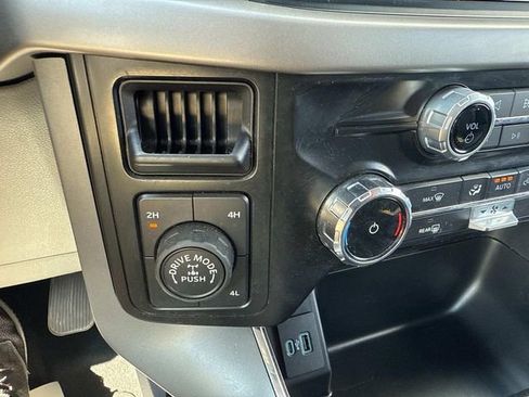 Used 2024 Ford F150 XLT w/ Mobile Office Package image 32