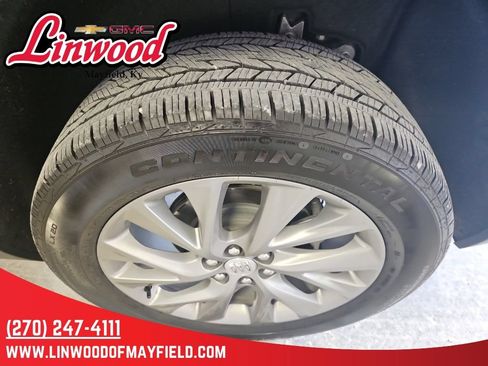 Used 2025 Buick Enclave Preferred FWD image 7