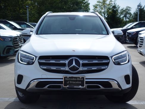 Certified 2021 Mercedes-Benz GLC 300 4MATIC image 2